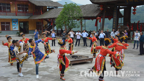 Ǽ����ͼ��Ǽ�����������봨������ֺ��ؽ�ʮ�ꡤǼկ��Ӱ